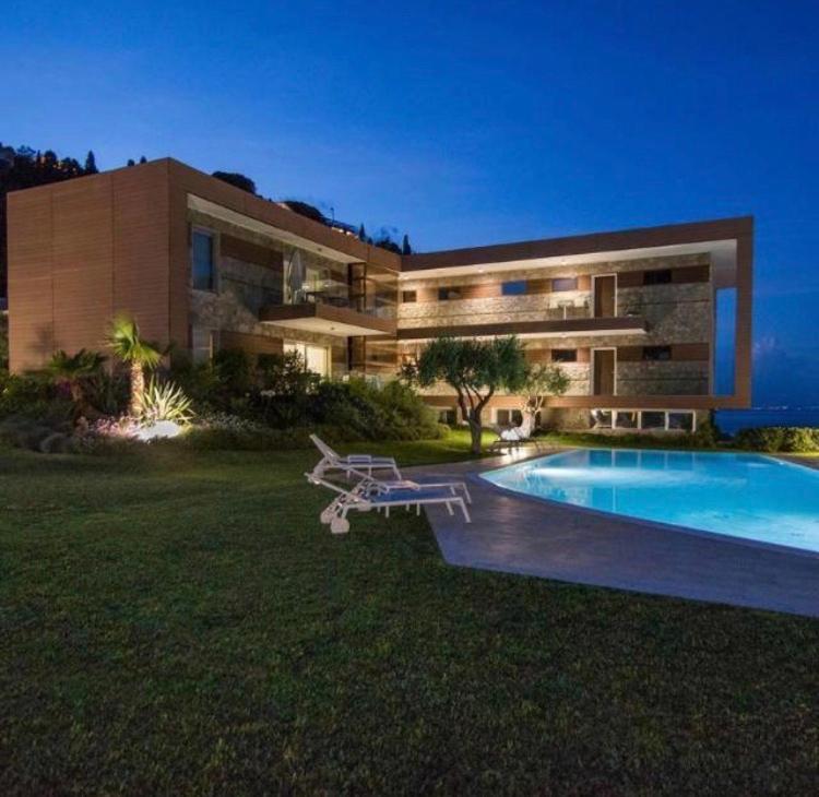 Taormina Suite Mon Repos Extérieur photo