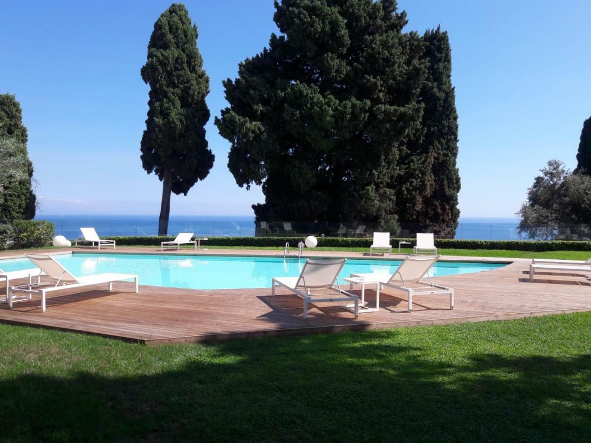 Taormina Suite Mon Repos Extérieur photo